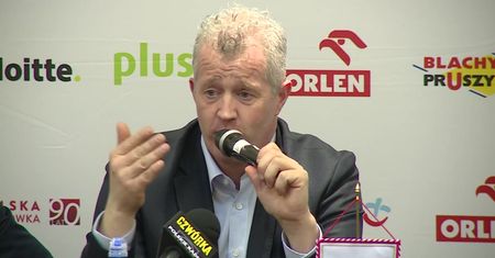 Zamiana ról na konferencji Vitala Heynena. Selekcjoner odpytywał dziennikarzy