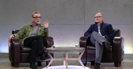 Czy premier powinien przeprosić? Jacek Żakowski: on się za wolno uczy