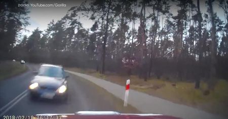 Wypadek we wsi Wieniec-Zalesie. Czołowe zderzenie z pijanym kierowcą