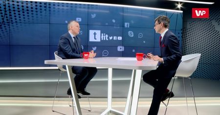 Kaczyński znów dał Macierewiczowi zielone światło?