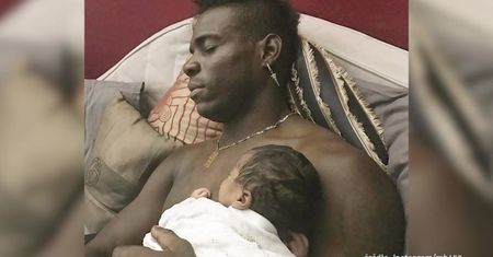 #dziejesiewsporcie: zaskakująca scena. Balotelli jako przykładny ojciec