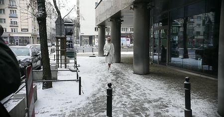 Kożuchowska w białych kozakach za 2400 złotych. Warte swojej ceny?