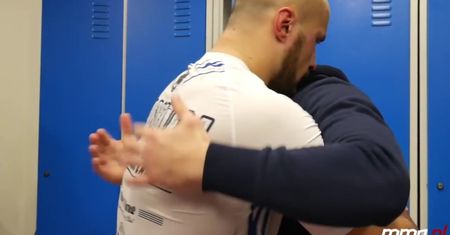 KSW 42: zobacz, co działo w szatni Narkuna po zwycięstwie nad Chalidowem