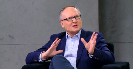 Lisicki: Schetyna proponuje to samo co PiS. Tylko jeszcze bardziej