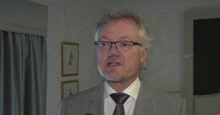 Jak opóźnić łysienie?