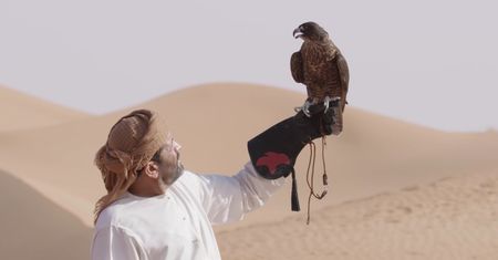 Bentley Bentayga i pakiet dla sokolnika