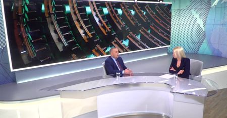 Schetyna: Kaczyński tego już nie kontroluje