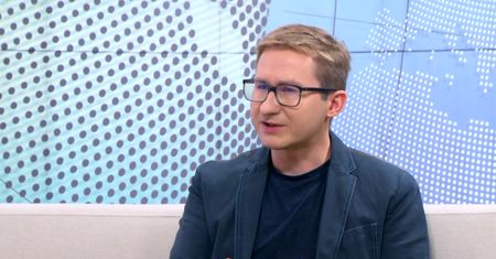 Sierakowski: PO zmienia zdanie ws. uchodźców, bo nie ma wyjścia
