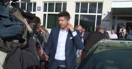 Droga do sławy. Robert Lewandowski obronił pracę licencjacką