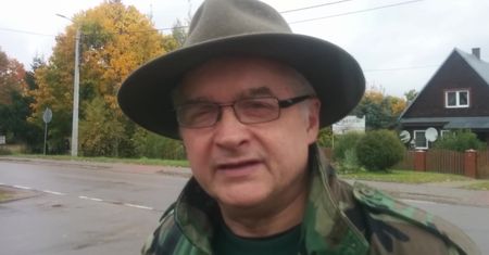 Nowa partia Gowina. Cimoszewicz: On nie chce wypaść z arytmetyki parlamentarnej