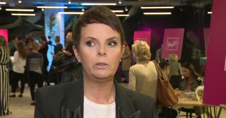"Czy trzeba od razu wsadzać kamerę w gacie? Kiedy oni chodzą do łazienki?"