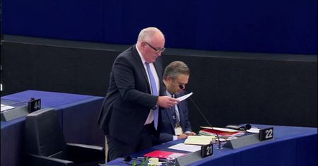Timmermans o Katalonii: utrzymanie rządów prawa niekiedy wymaga użycia siły