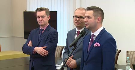 Patryk Jaki ucina dyskusję o datach