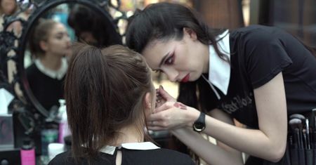 Kosmetyki Kat Von D są już dostępne w perfumeriach Sephora