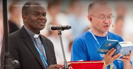 "Jezus na stadionie". Kim jest ojciec John Bashobora?