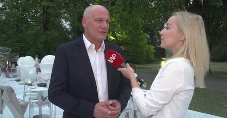 Zelt: "Nie jestem wielkim miłośnikiem ścianek"