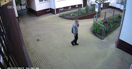 Uwaga! Złodziej rowerów grasuje na warszawskiej Pradze