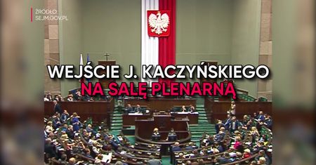 Owacja w Sejmie dla Jarosława Kaczyńskiego