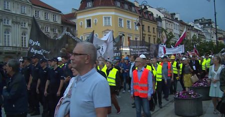 Tak wyglądała 87. miesięcznica smoleńska