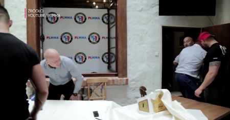 "Klatka po klatce" #5: Okniński zdradził kulisy awantury na konferencji