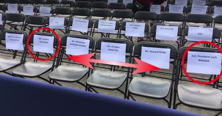 Polityka krzeseł. Zobacz, jak dobrano miejsca dla Kaczyńskiego i Wałęsy