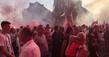 ONR na ulicach Warszawy. Marsz Powstania Warszawskiego