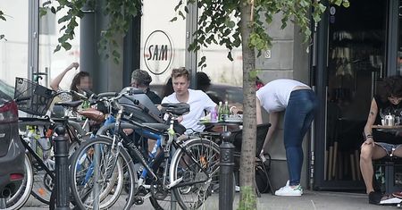 Wesołowski na obiedzie z żoną i córką (WIDEO)