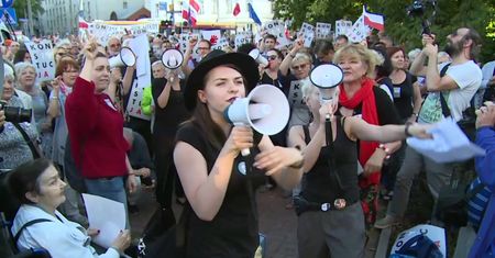 Protest przed siedzibą PiS w Warszawie