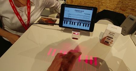 Laserowa klawiatura w smartfonie