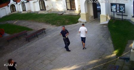 Skandal w kościele. Pili wódkę i obrażali wiernych