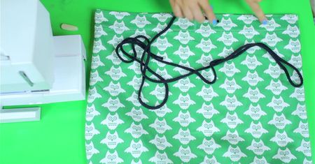 Modny plecak-worek w sowy – DIY