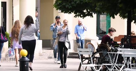 Stramowski i Warnke randkują wpatrzeni w telefony