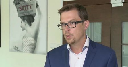 "Coraz więcej Polek finansuje zabiegi medycyny estetycznej w systemie ratalnym"