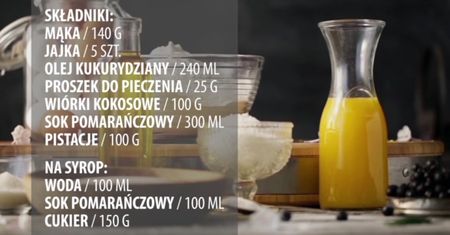 Puszyste ciasto z kaszą manną i kokosem
