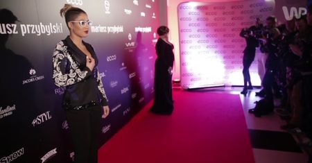Patrycja Kazadi i jej zabójczy dekolt na czerwonym dywanie