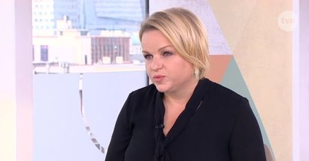 W czym najlepiej prać ubrania? Co wybrać - proszek czy płyn?