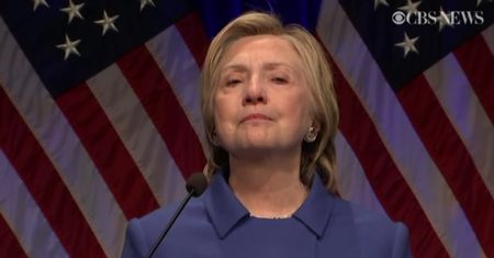 Clinton o przegranych wyborach: "Miałam ochotę zaszyć się w pokoju i już nigdy nie wychodzić"