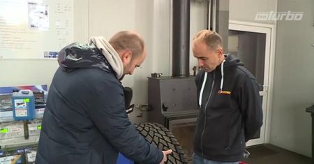 W ciężarówkach wymiana opon na zimowe to nie jest łatwe zadanie