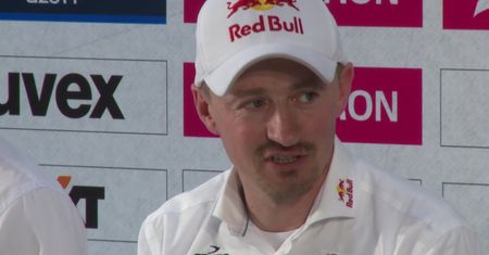 Adam Małysz apeluje: nie wywierajcie zbyt wielkiej presji na naszych skoczkach