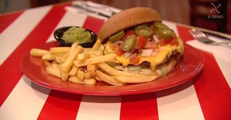Grzeszki żywieniowe, które rujnują dietę