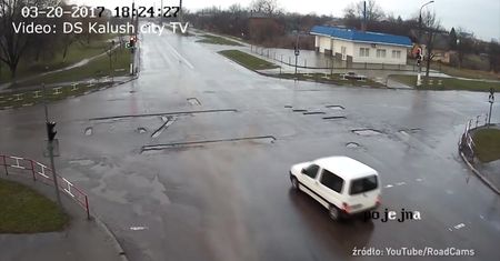 #dziejesiewmoto: sprawca wypadku wychodzi bez szwanku