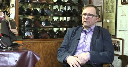 Od 30 lat łączy pasję z biznesem. Tak się tworzy buty szyte na miarę