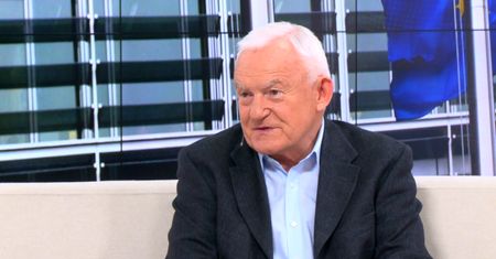 Leszek Miller: gotuje się we mnie, ale nie będę płakał