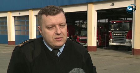 Straż pożarna odmówiła pomocy załodze karetki z chorą dziewczynką. "Zabrakło empatii"