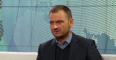 Nitras: dyżurujemy w sali plenarnej, bo wiemy, że jak wyjdziemy, to marszałek ją zamknie