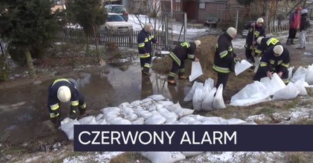 Zima znów zaskoczyła. Trudna sytuacja pogodowa w całym kraju