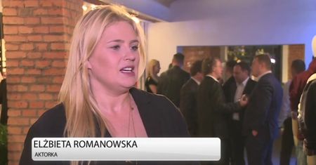 "Korzystam z rad stylistów. Czasem tupię nóżką i mówię, że czegoś nie założę"