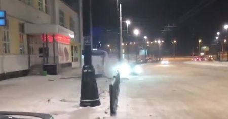 Gwiazdy tańczą na lodzie