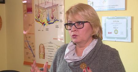 Drastyczna dieta pozbawia skórę witamin i składników odżywczych