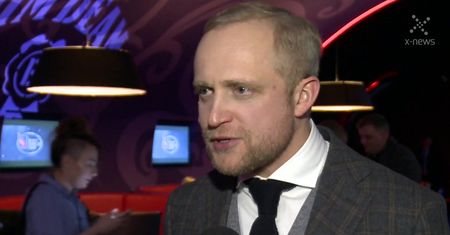 Adamczyk o seksie: "Największe doświadczenia przyniosłem z podwórka"